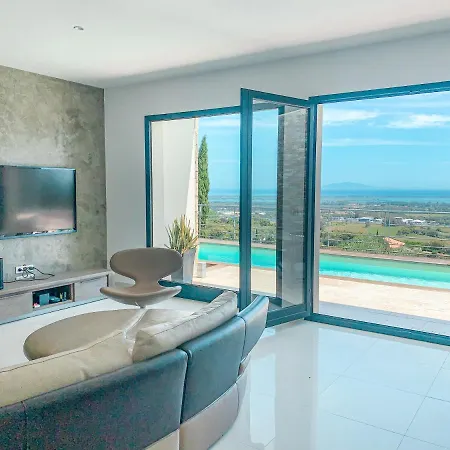 Pensjonat Chambre Privee Dans Une Villa Contemporaine Avec Piscine Et Vue Mer Borgo (Corsica)